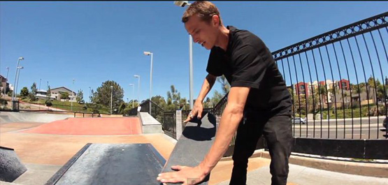    frontside crooked grind  